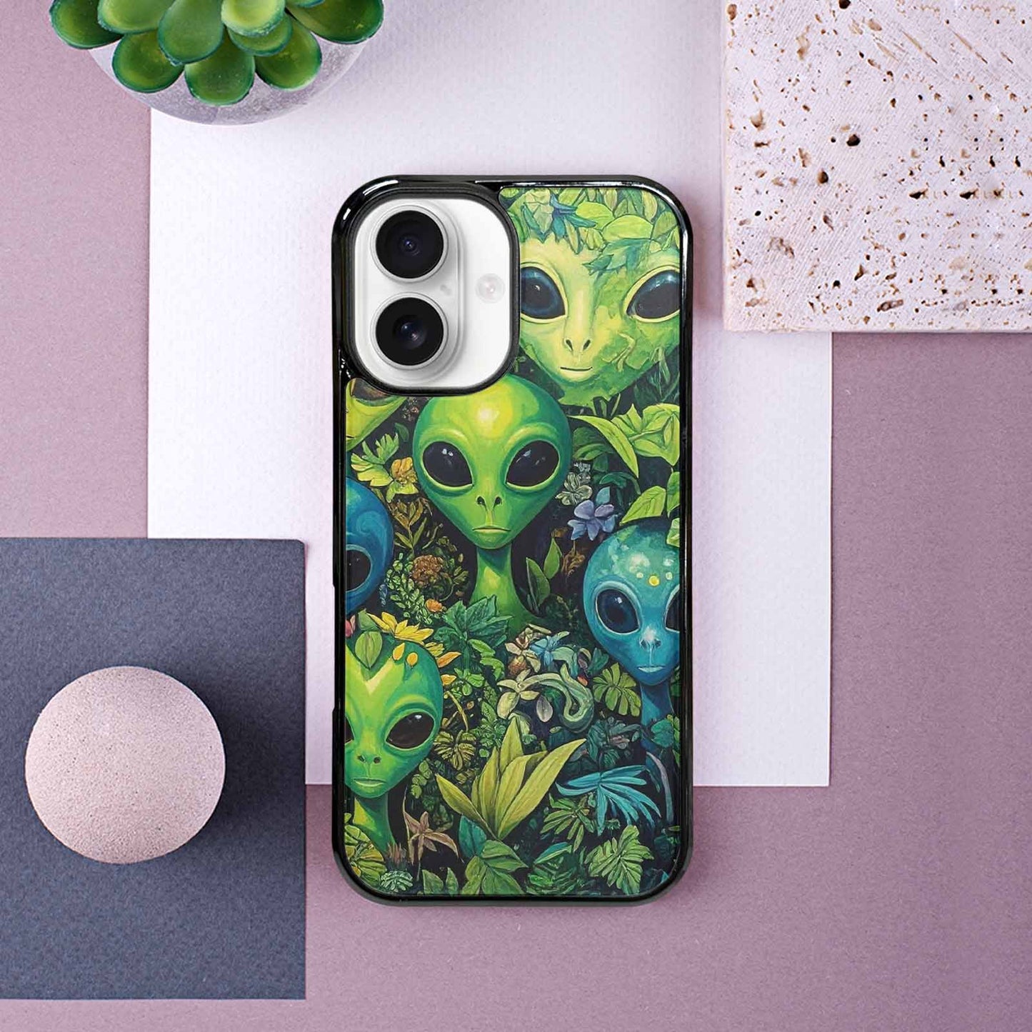 iPhone 16 Case — Aliens Pattern Hundreds Of Sma Giq, Custom Phone Case