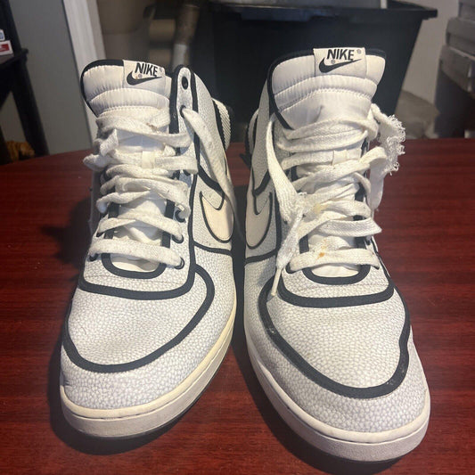 How to Clean High Tops Basketball Shoes? - Freaky Shoes®