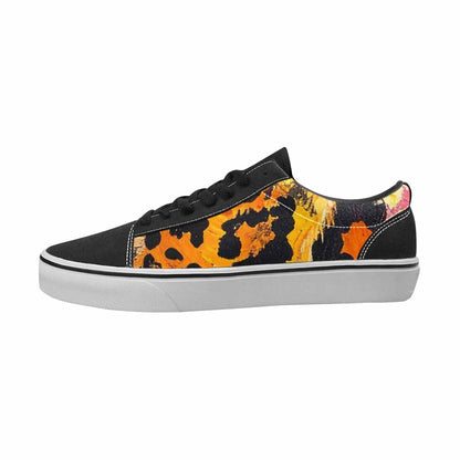 MEN'S Leopard Full Color Canvas Graphic Print Surreal Custom Streetwear Shoes