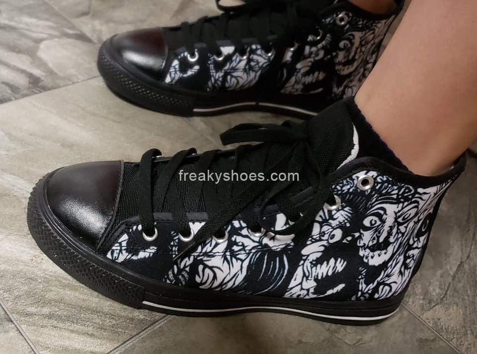 Celtic Green Emerald Vivid MEN Bold Art - Freaky Shoes | Custom Art Sneakers