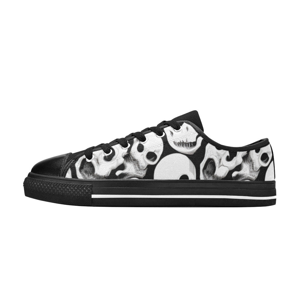 WOMEN'S Cc Skulls One Color Canvas Vibrant Chaos Shoes