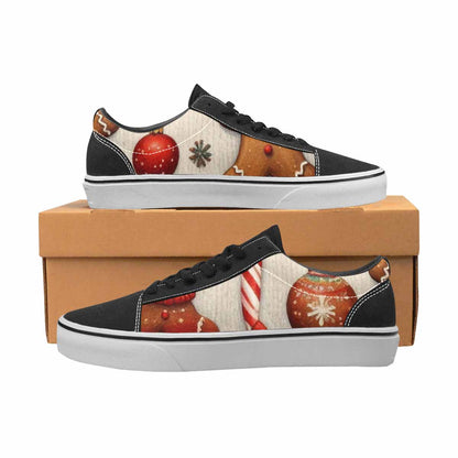MEN'S Christmas Holly Snowflake Canvas Lace-Up Vibrant Chaos Custom Sneakers