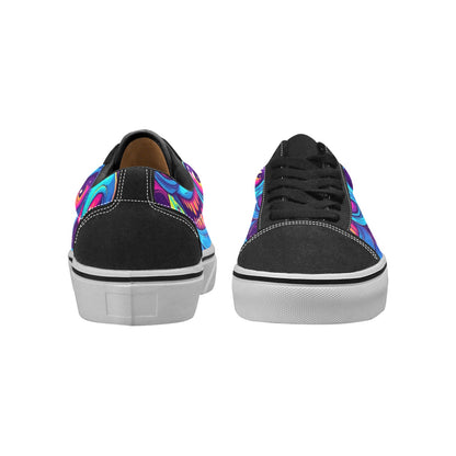 Alien UFO Cartoon Art Pattern Groovy Fun Funky Bizarre Repeat Alien Faces All over th 784987 Women's Low Top Skateboarding Shoes (Model E001-2)