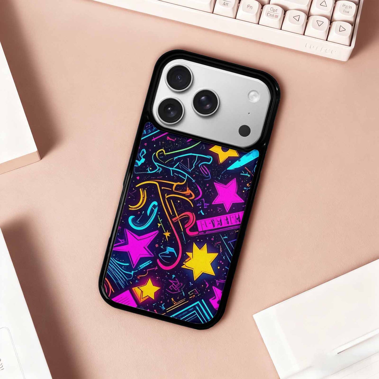 iPhone 17 Pro Case — Retro Motif Retro Motifs Pattern Retro, Custom Designed Case Cover