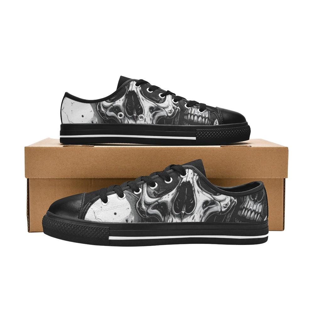 KIDS' Aggressive Comic Skull Black Low Top Canvas Dreamcore Shoes