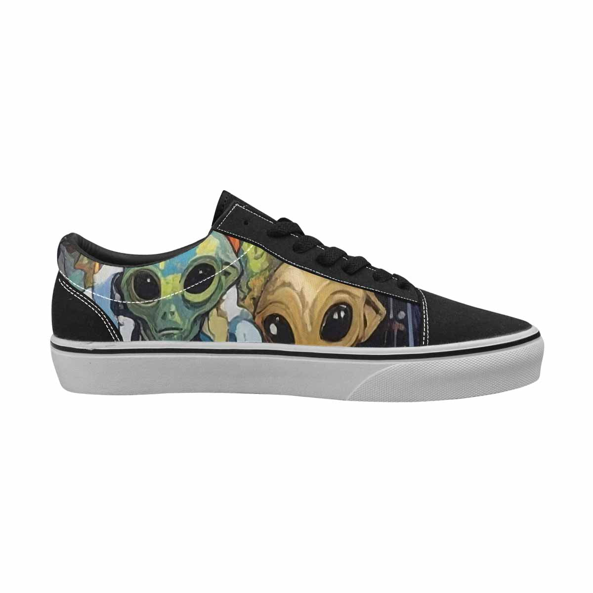 WOMEN'S Aliens × Camo Aliens Lace-Up Canvas Vivid Custom Sneakers