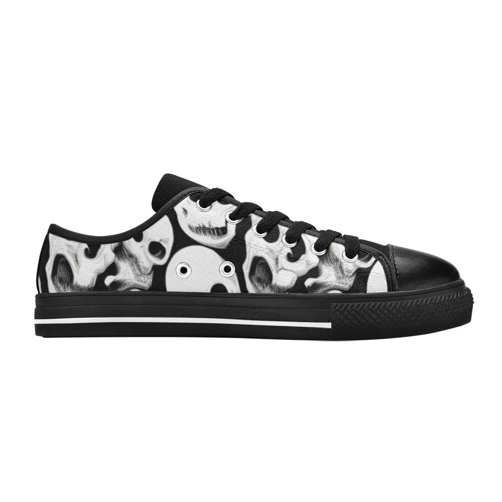WOMEN'S Cc Skulls One Color Canvas Vibrant Chaos Shoes