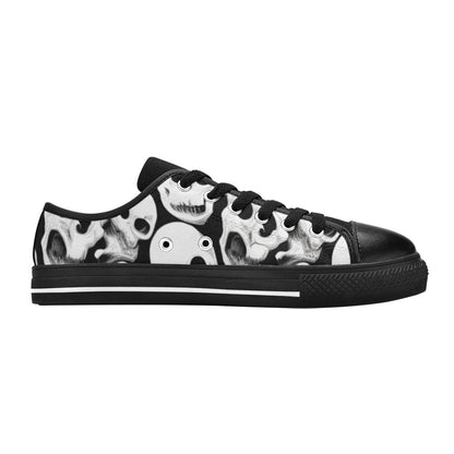 WOMEN'S Cc Skulls One Color Canvas Vibrant Chaos Shoes