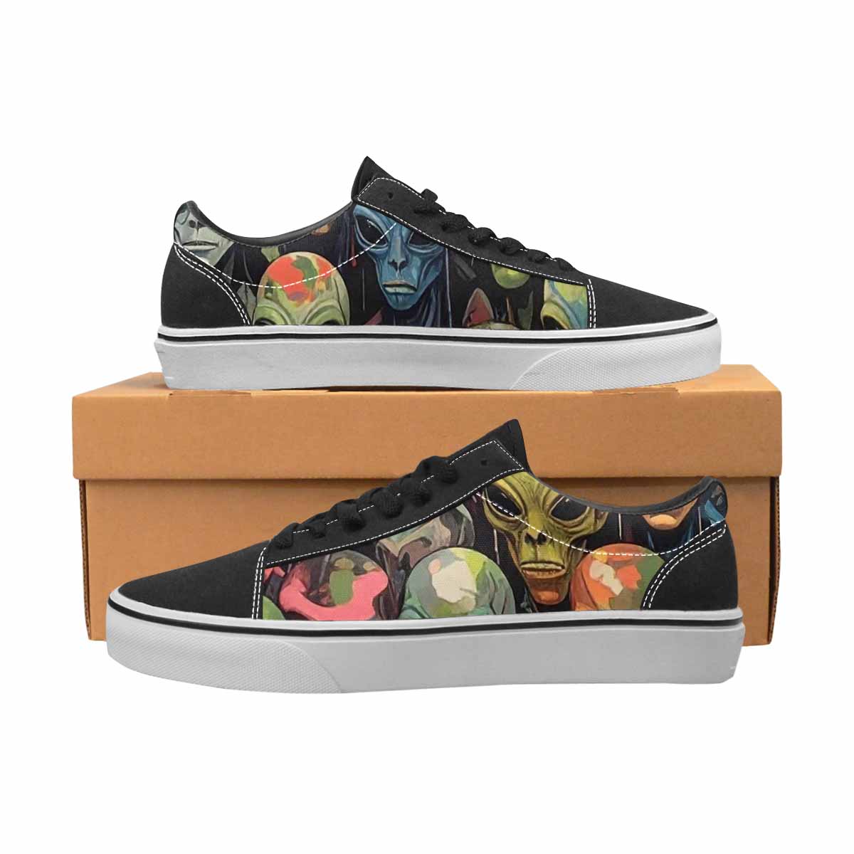 WOMEN'S Aliens × Camo Aliens Lace-Up Canvas Dreamcore Shoes