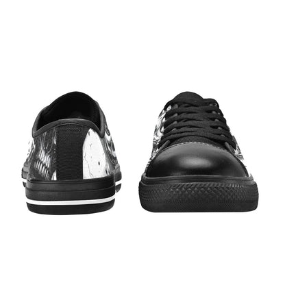KIDS' Aggressive Comic Skull Black Low Top Canvas Y2K Sneakers