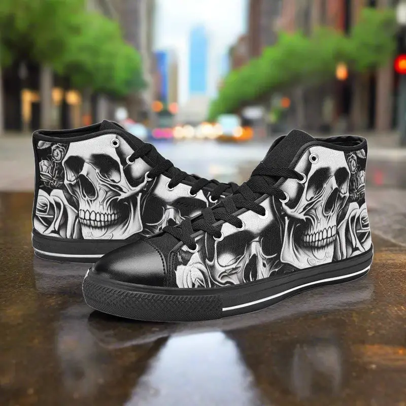 Grey Skulls & Roses Women - Freaky Shoes®
