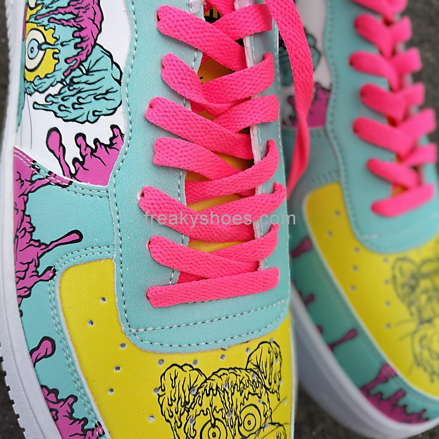 Cake Frosted Rabbit Low Tops - Shoes
